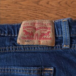 Levi's Relaxed Blue Jeans Classic Comfort